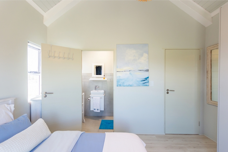 5 Bedroom Property for Sale in Port Owen Western Cape